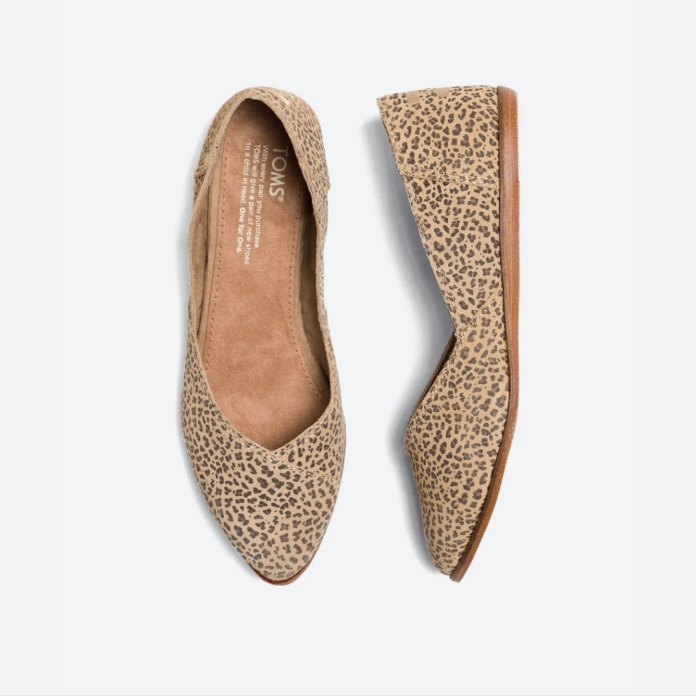 TOMS Jutti Neat Tan Suede Flat with Leopard Design (8.5) - Brand New with Tags